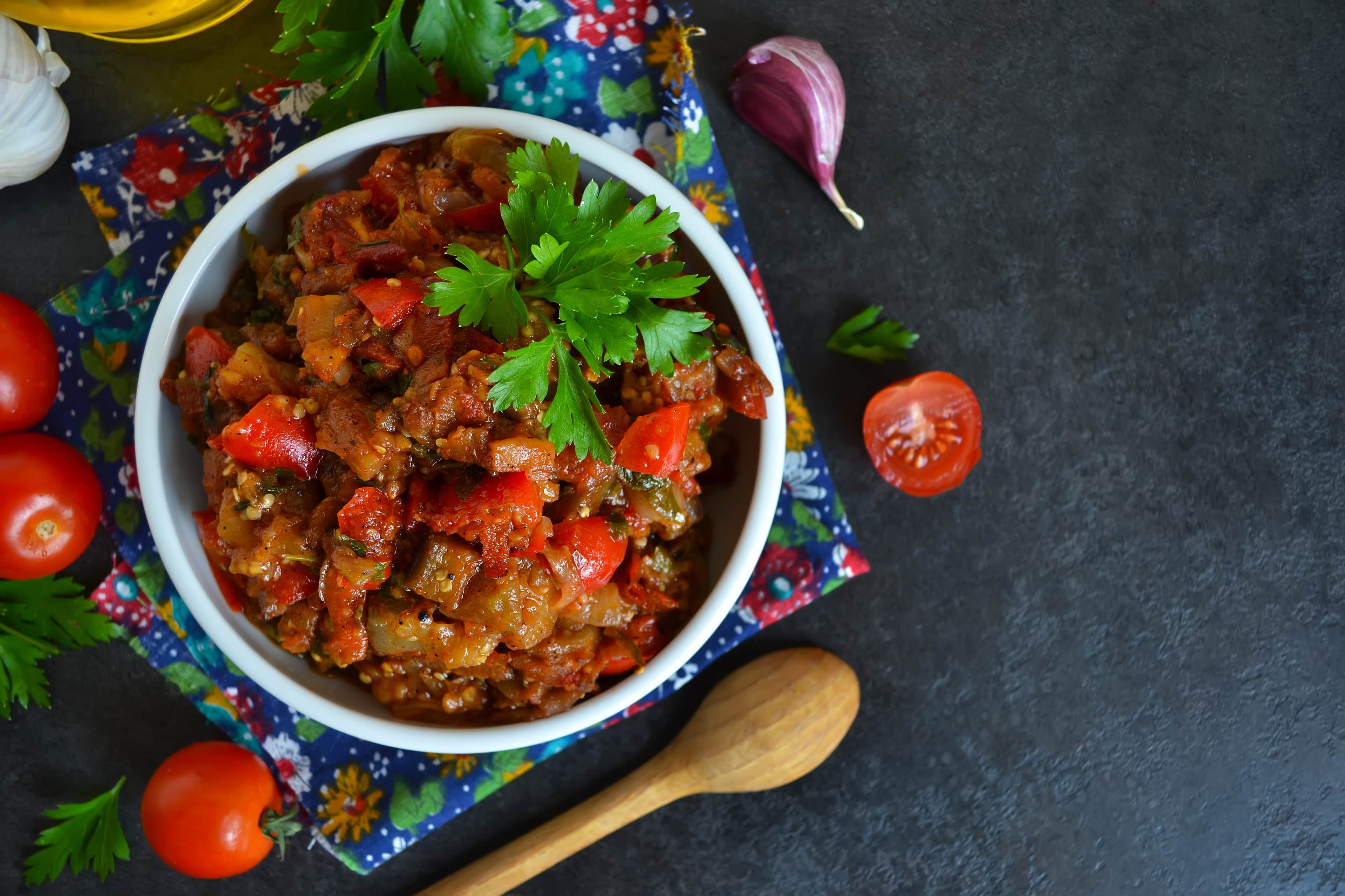 Tatchouka par la cuisine de roukia, traiteur oriental à libourne